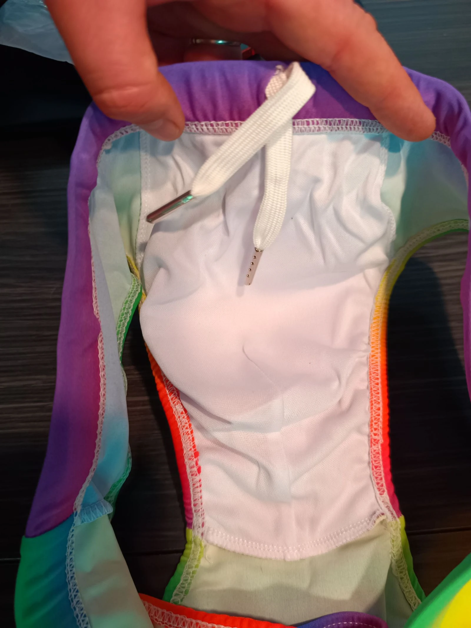 Herenbadpak regenboogkleurig met verwijderbare zachte beugel – photo 4